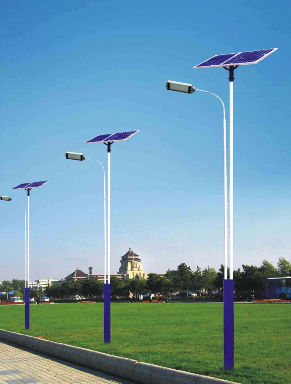 没开灯也能亮！天黑自动开启的太阳能灯